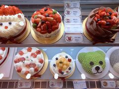 -花花卷卷·鲜食蛋糕(静安久光百货店)