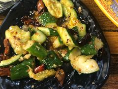 刀拍黄瓜-仙品龙虾(总店)