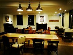 大堂-星巴克臻选(广州沙面店)