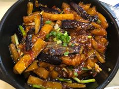 鱼香茄子煲-小实惠嘉(威海路店)