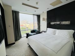 -青岛海尔洲际酒店