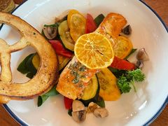 三文鱼沙拉-宝莱纳餐厅(滨江店)