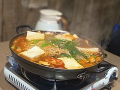 蘑菇锅-东吉馆韩式餐厅(八经街总店)