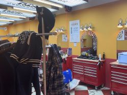 -Devilhands Barbershop男士理容店