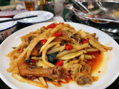 -顺水湾·牛肉牛杂火锅(驾鹤店)