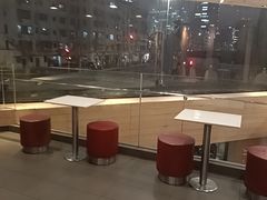 -麦当劳(乳山路店)