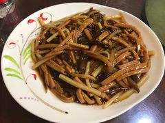 -圆满素食林饭店非遗素食(河西店)
