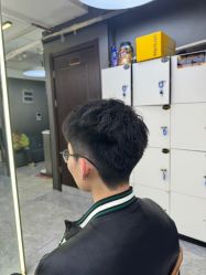 -藤野造型烫发染发