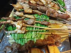 -云晓光头烧烤吧(盛夏店)