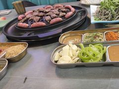 -牛犇炭火烤肉·鲜切烤肉(承德总店)