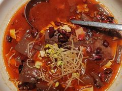 -艳阳天·非遗楚菜(武汉客厅店)