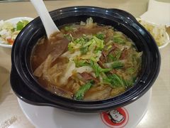 -闫家驴肉老店(华电一校店)