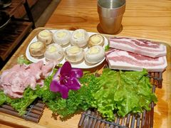 -极简·炭火烤肉主题餐厅·龙虾烧烤·烤羊排(宝龙店)