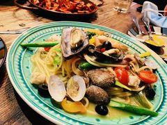 -SISTERS BAR RESTAURANT川意酒馆(嘉善老市H楼店)