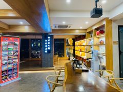-闲隅江景艺术酒店(解放碑洪崖洞总店)