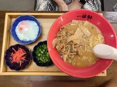 -一豚轩·烧鸟·豚骨拉面(五四路店)