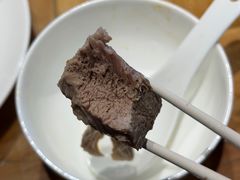 -艾尼巴億餐厅 Aini Bayi Restaurant(曲阳路店)