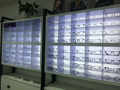 -造寸眼镜·蔡司官方授权店(东门店)