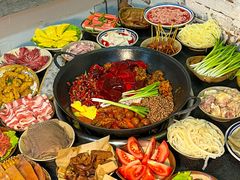-四小区火锅·巷子里的重庆火锅(花照壁店)