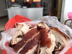 烤乳猪-临高金奖烤乳猪(长滨路店)