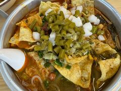 -丽丽三鲜螺蛳粉(田林路店)