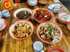 -冶建镜子·老南昌大排档·江西虾王(总店)