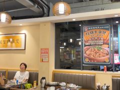 -胡须佬鸡煲四季火锅店(石厦西村直营店)