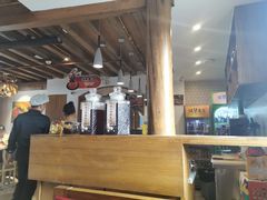 -隔壁老王·家常云南菜(花巷店)