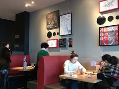-必胜客(欧亚卖场店)