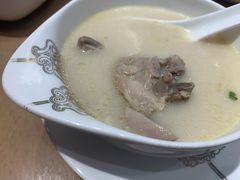 胡椒猪肚鸡（中份2-4人）-湯系·煲汤手艺人(东二环泰禾广场店)