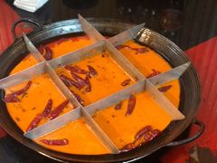 红汤锅底-安胖老火锅(两路口店)