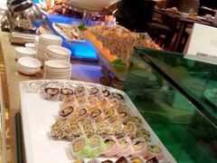 -荣誉国际酒店-云顶旋转餐厅