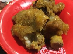 脆皮猪脚-老表记广西宵夜螺蛳鸭脚煲(西大店)