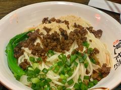-张氏宽窄巷成都名小吃(茂业百货华强北店)