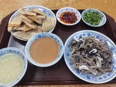 -门框胡同百年卤煮(新街口店)