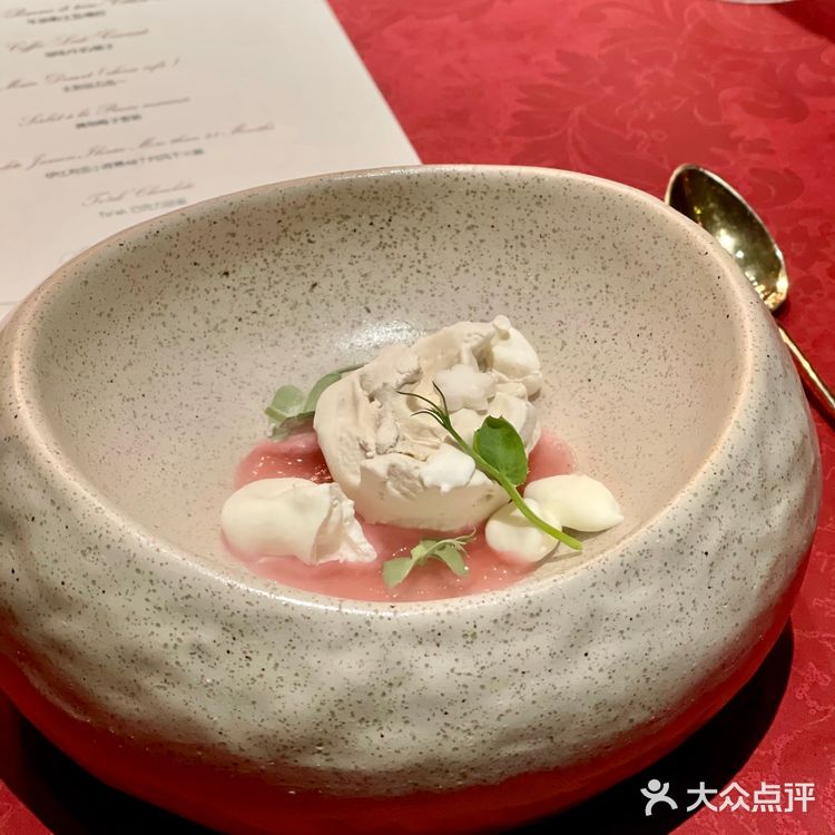 陈乔恩生日聚会去过的闹公馆我也来打卡了 慕名已久喔