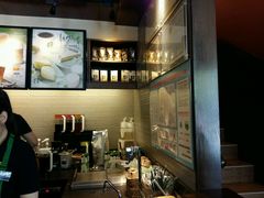 -星巴克臻选(南京金茂览秀城店)