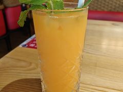 -银泰百货(海宁店)