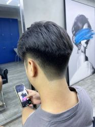 -HANYI韩艺形象店