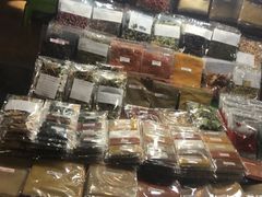 -周日夜市
