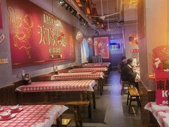 -老闵田螺馆·南昌市井菜·特色小吃(总店)