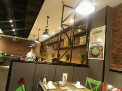 -张大师鸭爪爪特色干锅(钱塘江路店)