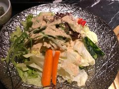 -山川小町·极番烧肉(新地假日广场店)