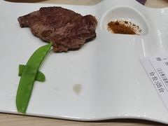 -纽斯特牛排自助餐厅(浦江万达店)