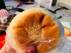 -沁屋面包店(人民东路店)