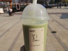 -喜茶(迪士尼小镇·平行宇宙店)