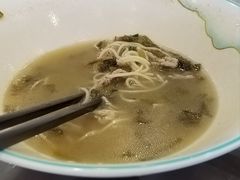 -鸿兴面馆馄饨小笼(稻香店)