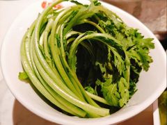 -七欣天香辣蟹火锅(闵行浦江欢乐颂店)