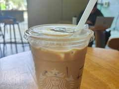 -星巴克臻选(深圳龙华红山天虹店)