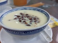 -周大娘牛乳(旧寨古村总店)